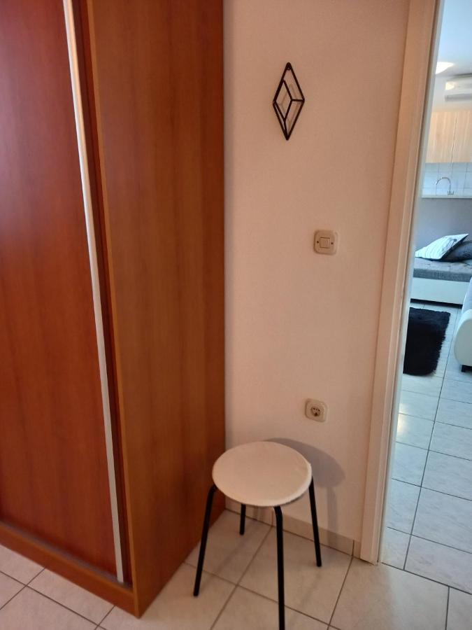 Apartman Katica Banjol Kültér fotó