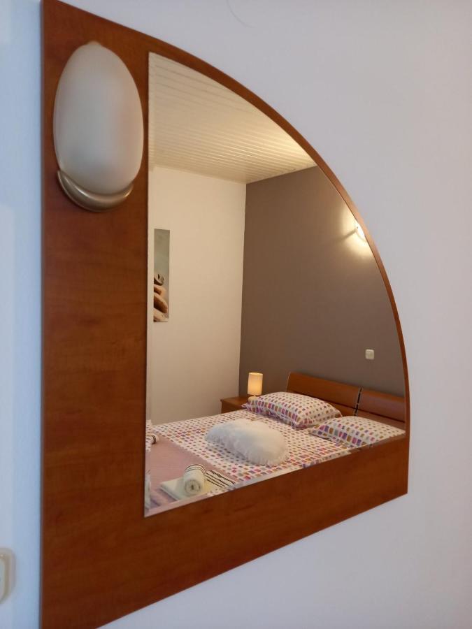 Apartman Katica Banjol Kültér fotó